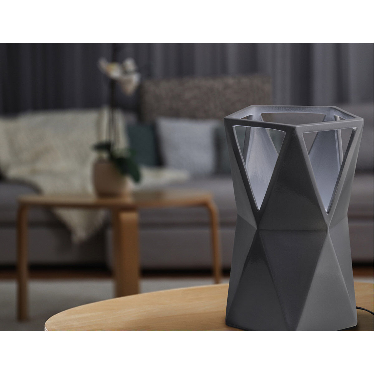 Portable 11.75 inch 60 watt Gloss Gray Table Lamp Portable Light